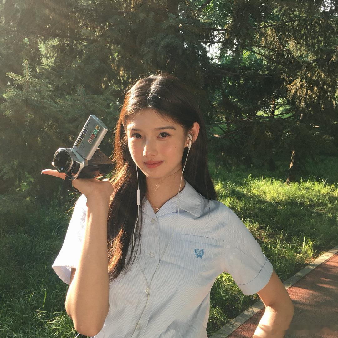 艾米艾米的18岁前途好亮啊艾米参演功夫女足时还未成年 艾米这个生日肯定是印象深刻