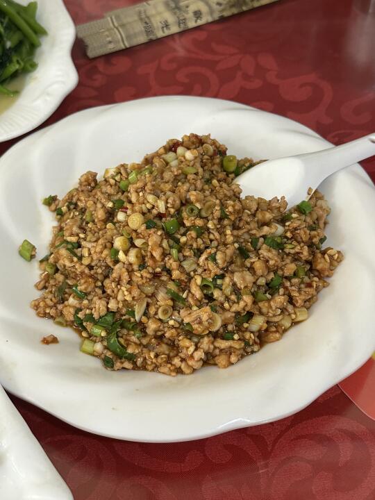 多少次来彭州！就为了这一口脆滑肉……