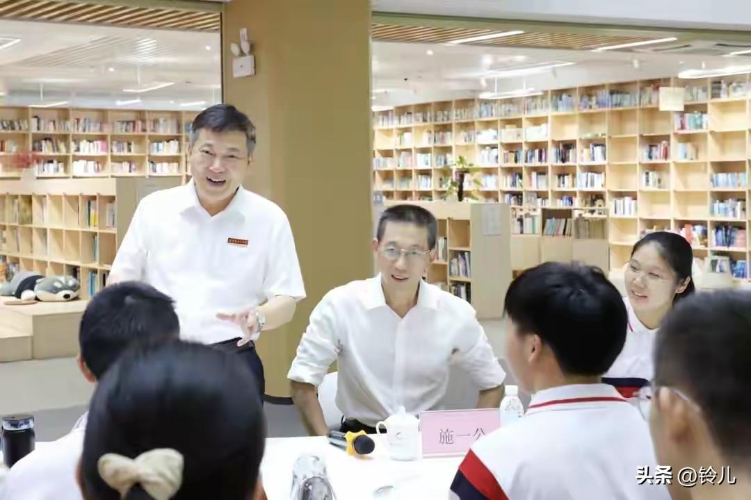 西湖大学录取了679分的珠海女孩朱北鹤。朱北鹤不是为了西湖大学高额奖学金，本硕博