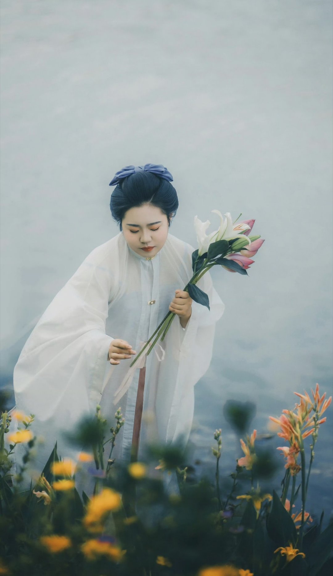 采莲南塘秋。 
