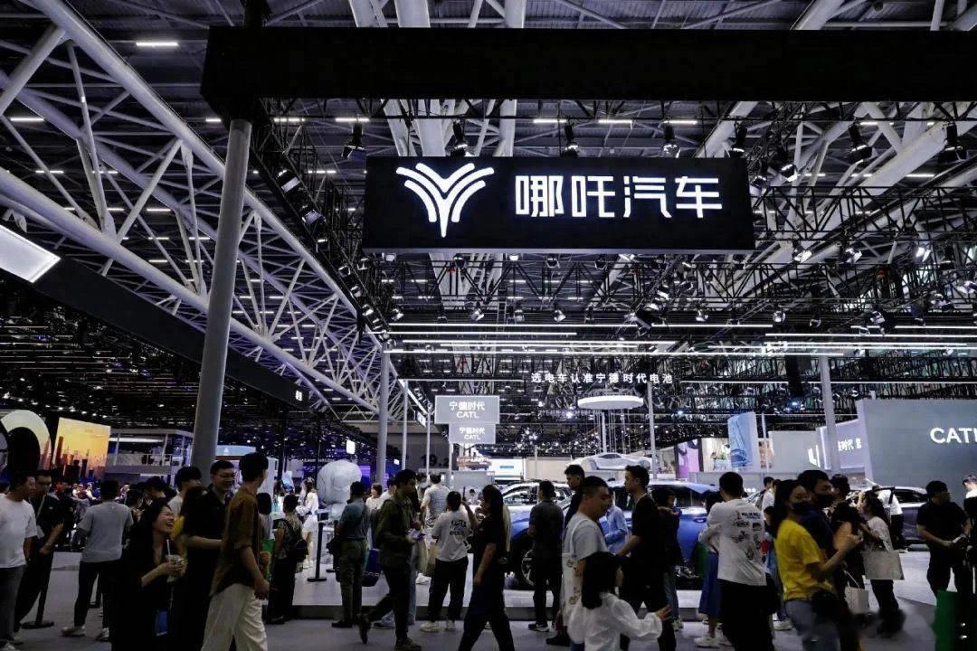 53家投资方用5000万保证金作为入场券，说明造车还是具有较强的吸引力，才引得这