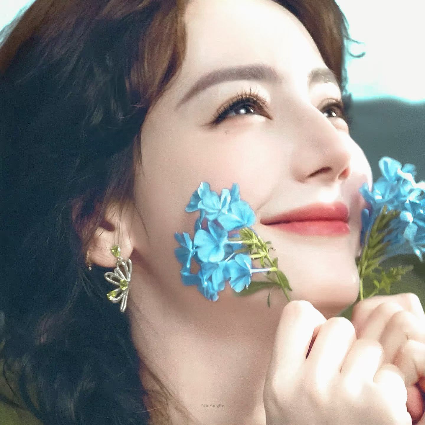 迪丽热巴[超话]  dlrb迪丽热巴 💕迪丽热巴香辣狂欢 我生命里的春光​​​