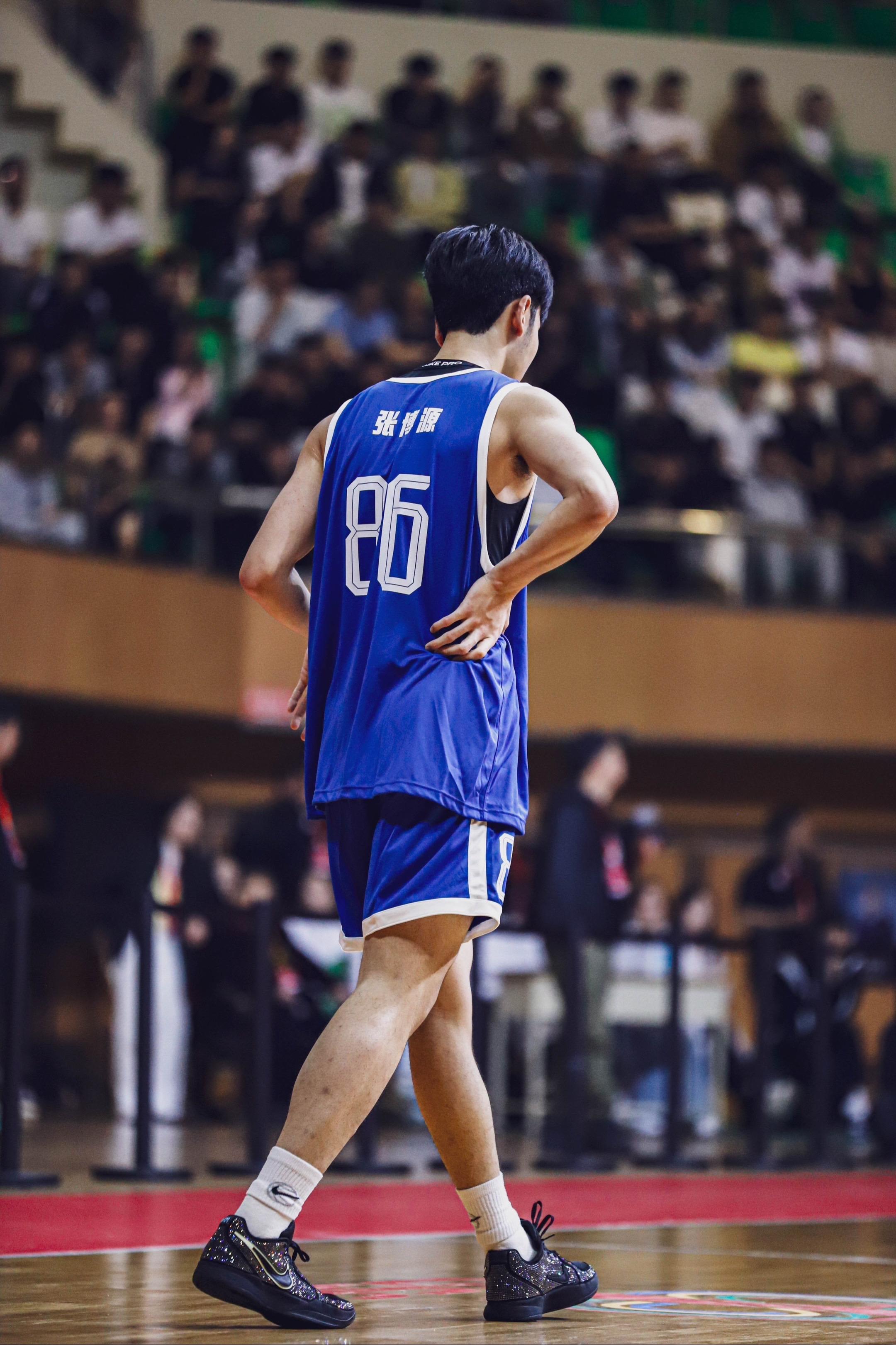 有梦别怕痛 想赢别喊停