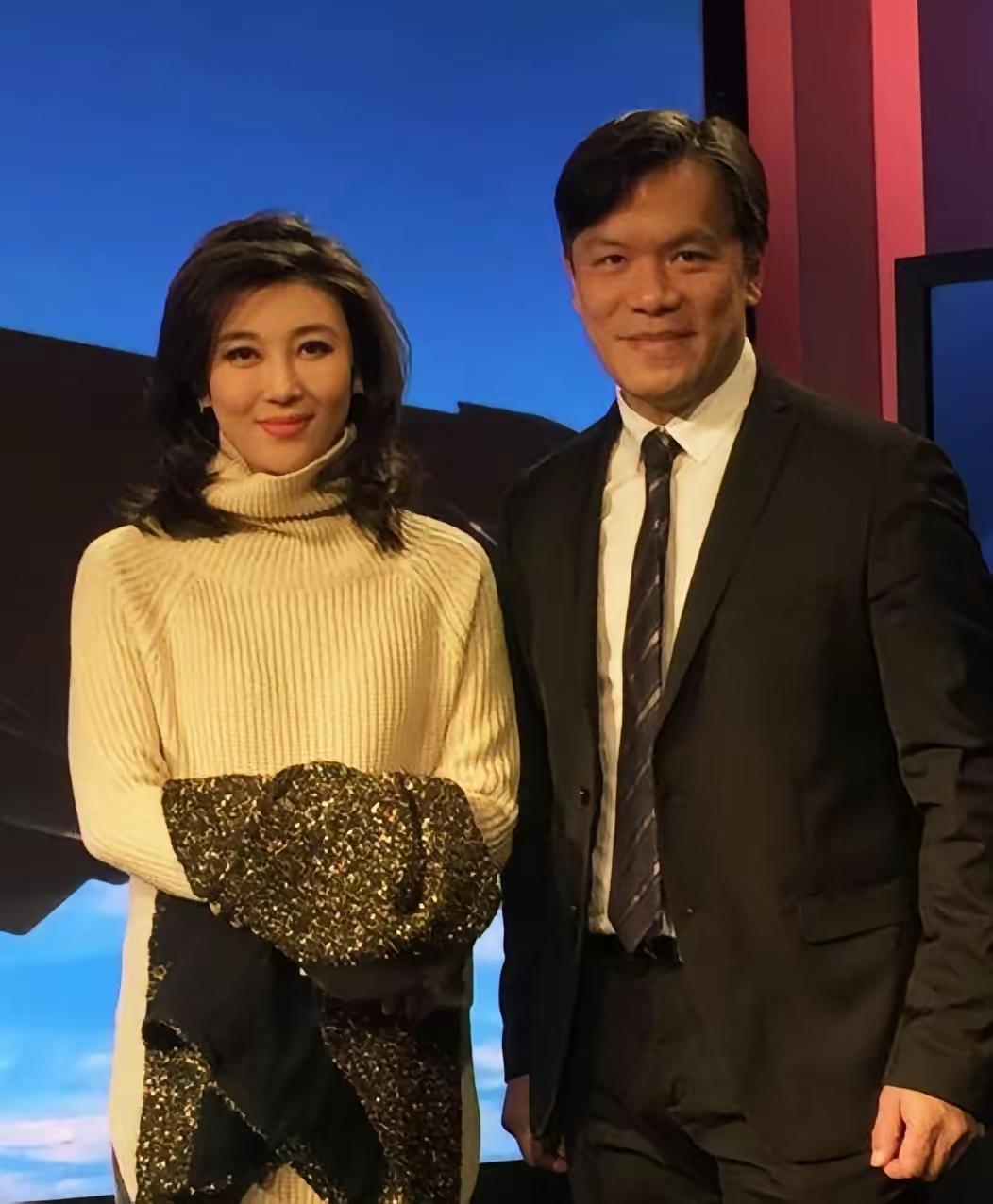 他们倾注于《海峡两岸》，他们致力于祖国的统一。他们两位是谁？…
两岸纽带 两岸同