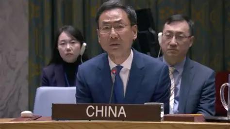 耿爽怎么不在联合国了？耿爽已被“免去”常驻联合国副代表职务，官网相关信息已撤下。