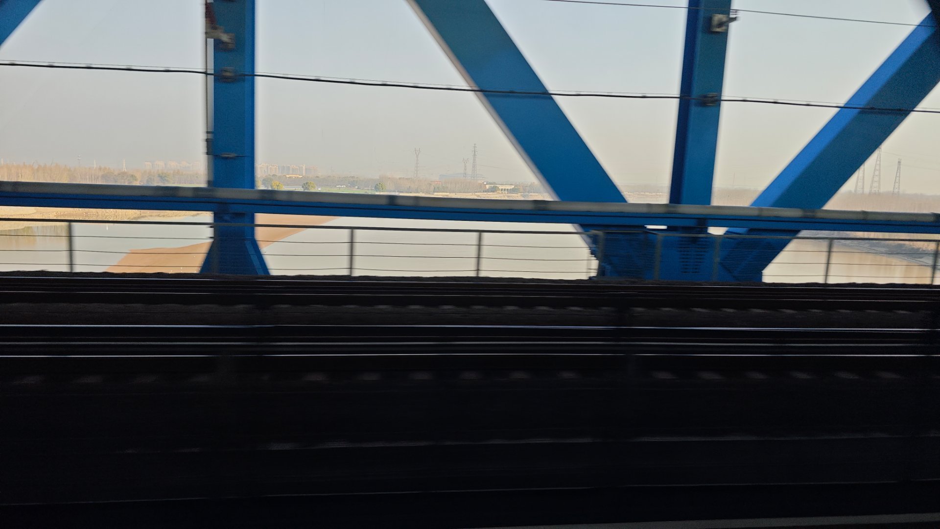 这桥下是黄河 