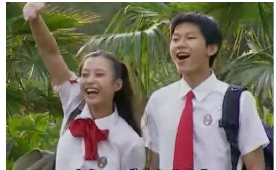 最近，我家都不吵了，因为侄儿考研二战终于上岸，大家都很高兴！
打电话发信息给侄儿