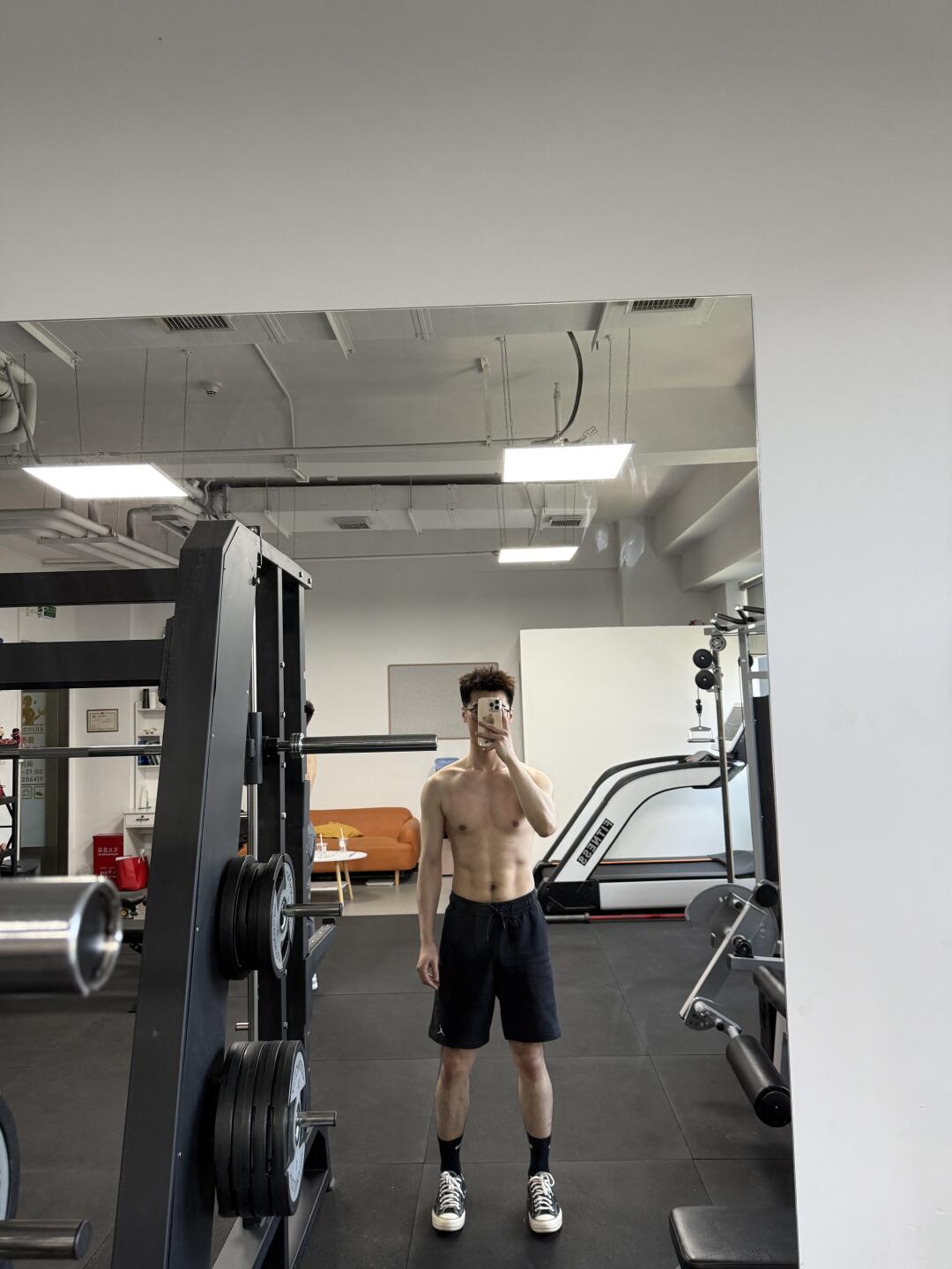 一个人健身也很爽
