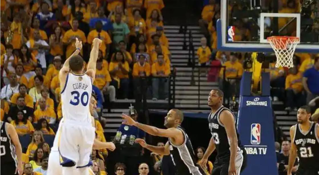 为什么NBA在中国凉得这么快？曾经在中国赚得盆满钵满的NBA，就为了 7 年前那