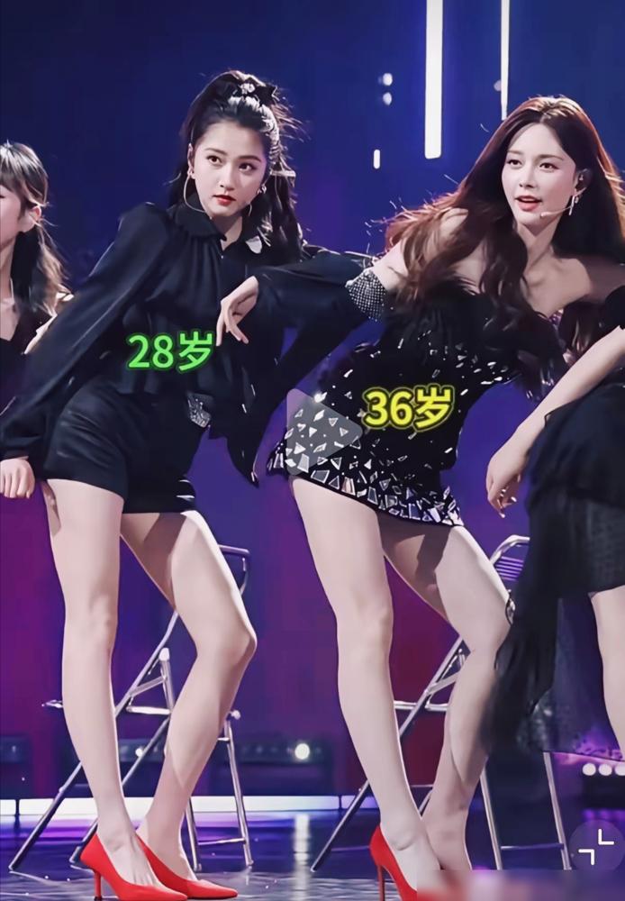 关晓彤现在估计肠子都悔青了！

她千不该万不该，

和沈梦辰同台。

这次同框确