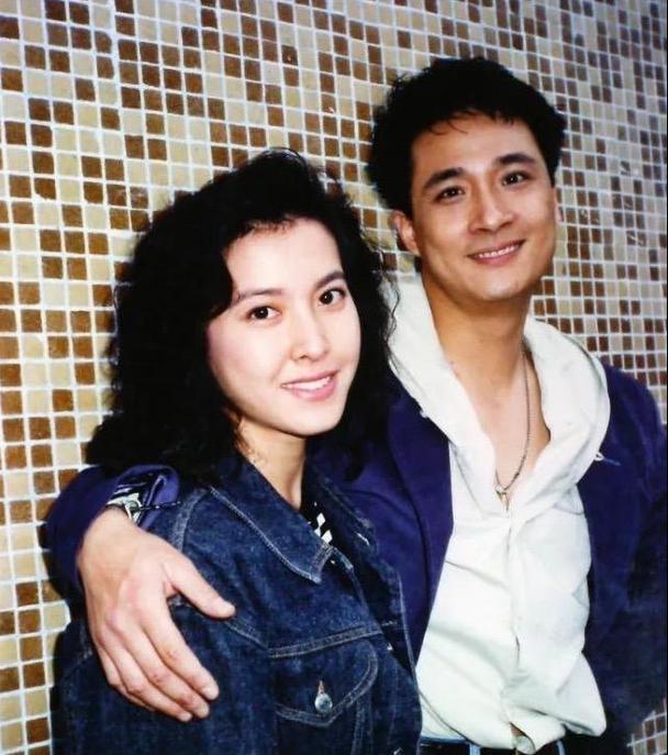 8年深情终究落空！李婉华一句真心话，道尽多年意难平
 
谁能想到，这段老港星的陈