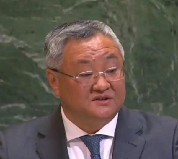 这才是对日反击的最厉害一招！当地时间11月18日，中国常驻联合国代表傅聪在第80