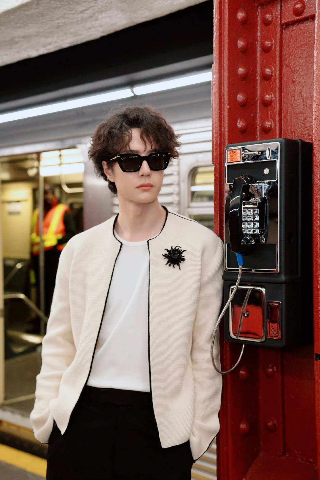 王一博代言盐津铺子，会不会引起良品铺子，来伊份之间的商战？