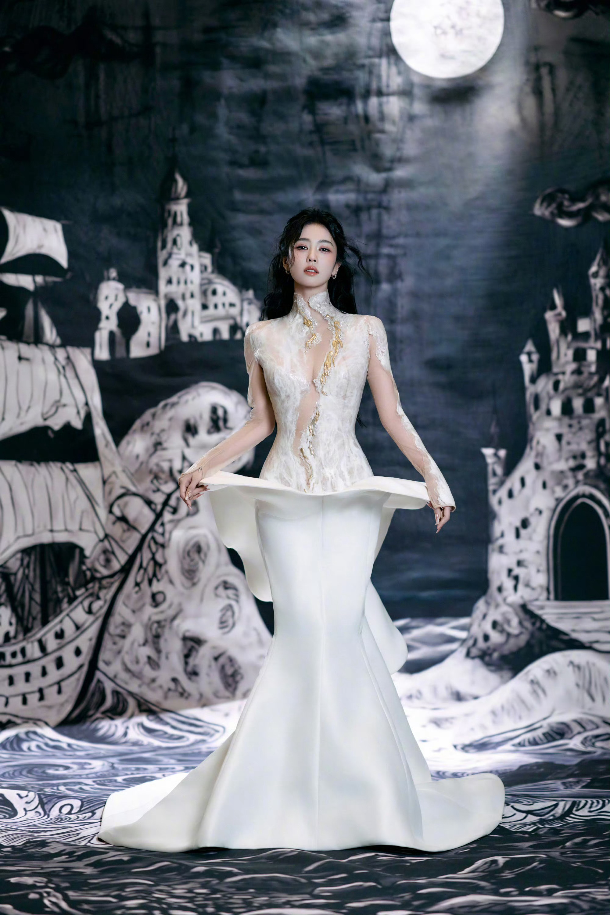 超级玩家芭莎之夜 明星出图造型：娜扎身穿ALEXIS MABILLE 高定礼服佩