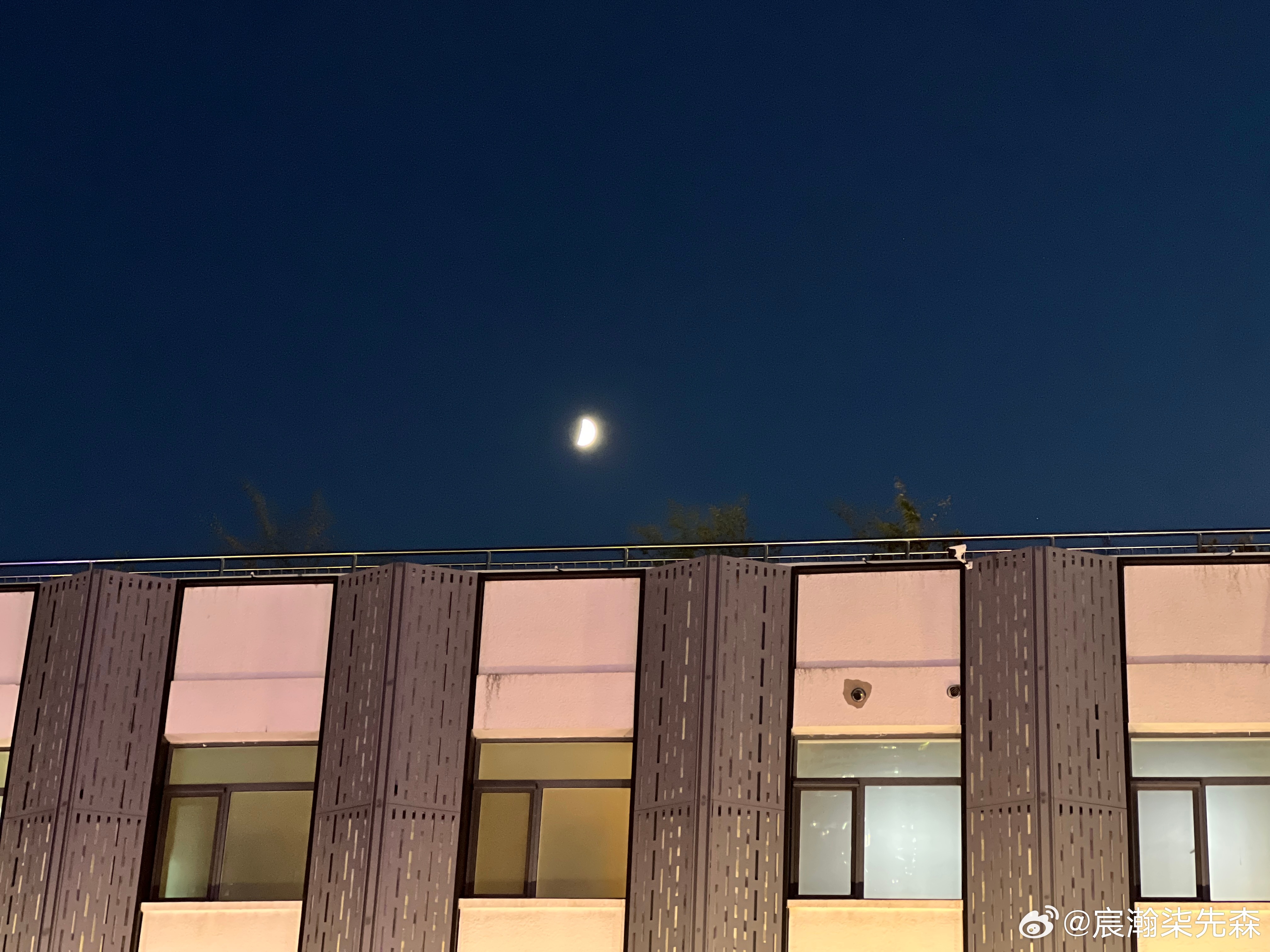 看月亮爬上来 ​​​