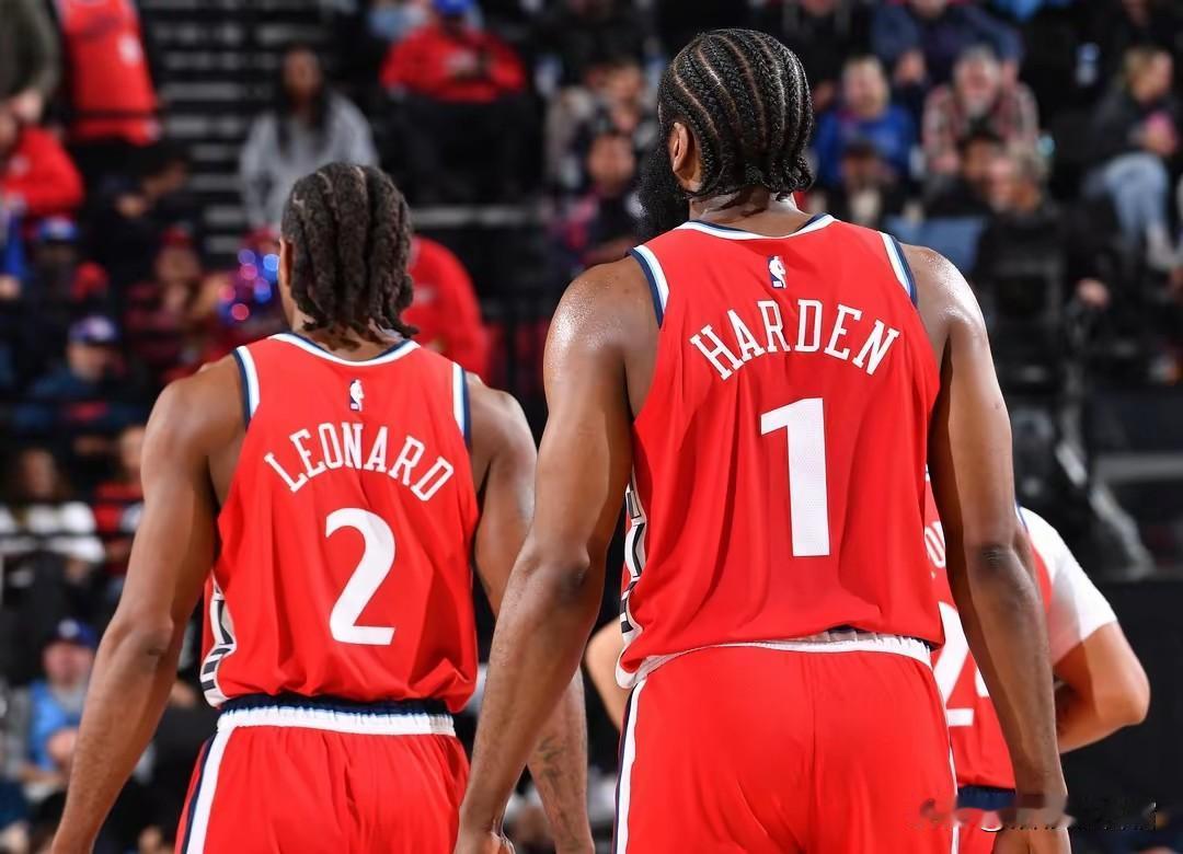 哈登和伦纳德私下关系有多好，伦纳德媒体面前猛夸哈登太重要了！
今日快船主场战胜勇