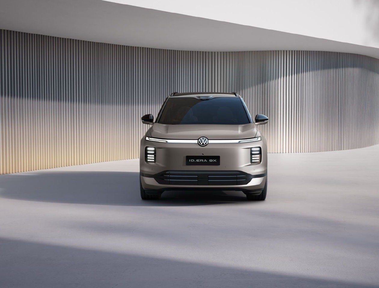上汽大众ID.ERA 9X开始预售了，这车是真的强。自带高阶智驾，增程器用的是E