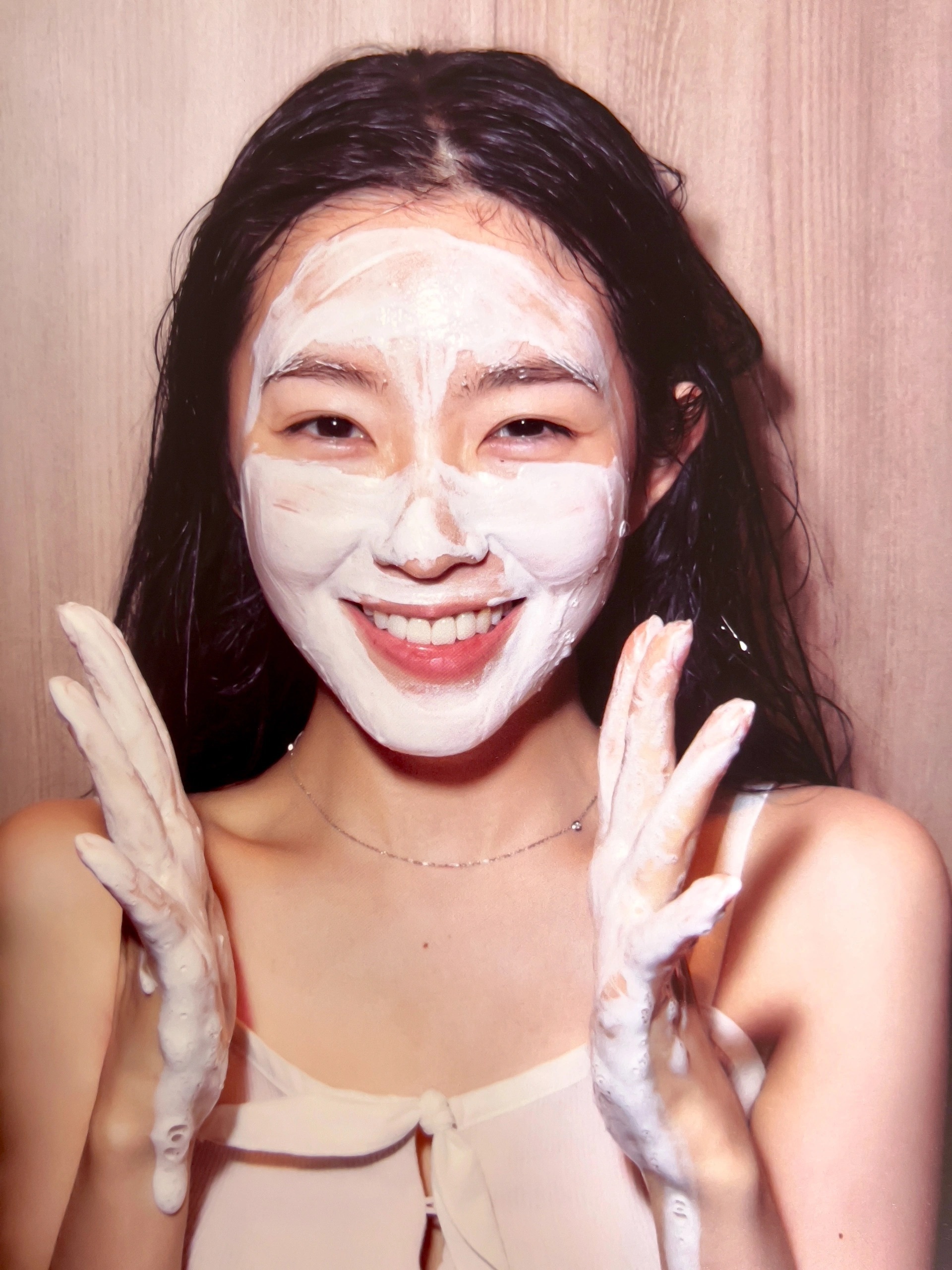 Irene| 1 Page of IRENE 图频汇总🤿 — 写真图1 网页链