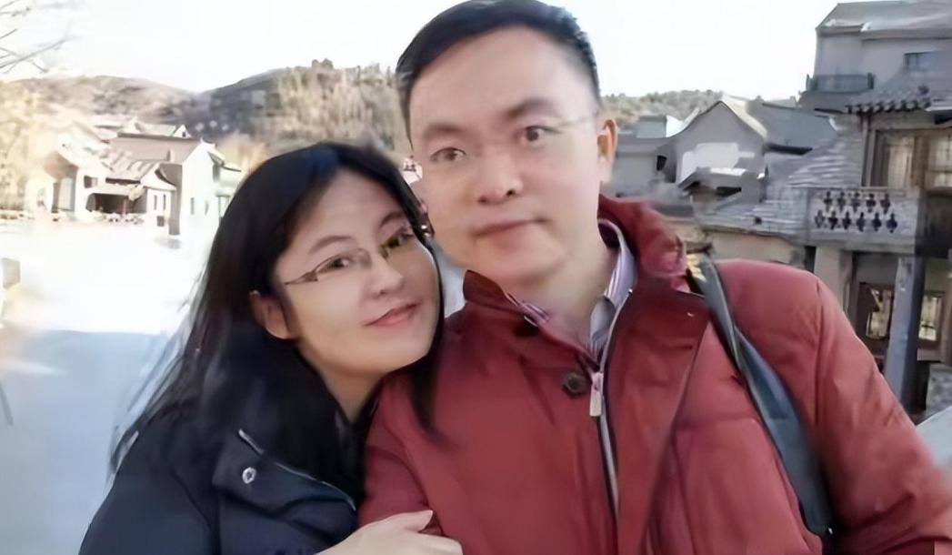 蔡磊的妻子段睿深夜发布讣告：他走了，再也没有人等我回去了！
 
2026年4月1