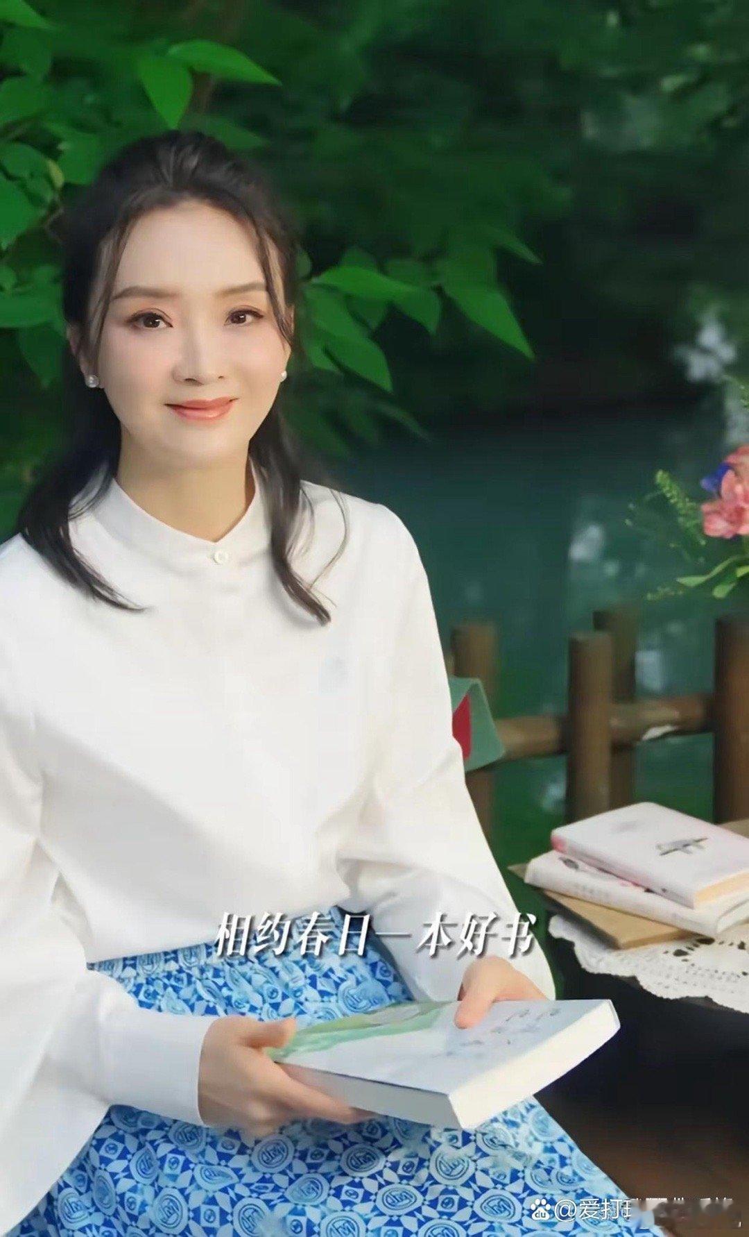 晴格格王艳真让人心疼，她的人生剧本太悲催了 ​​​