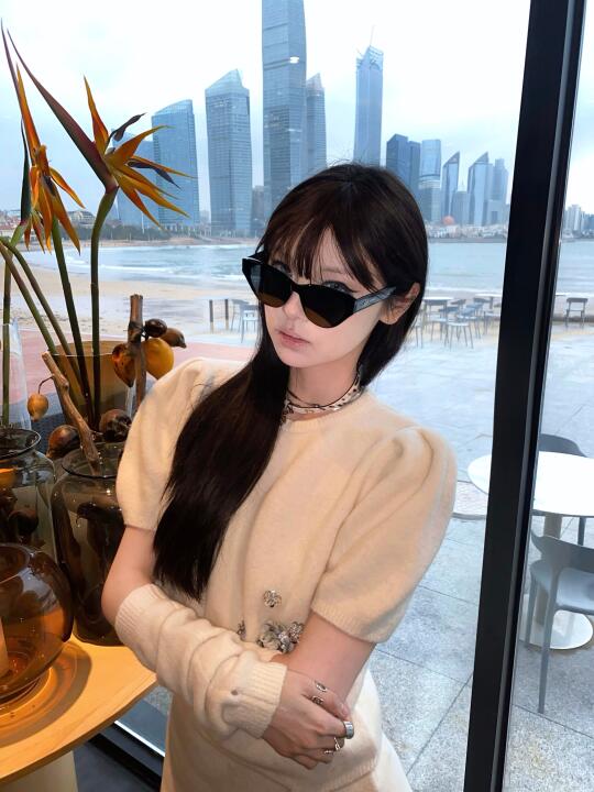 Rebellious daughter🕶️