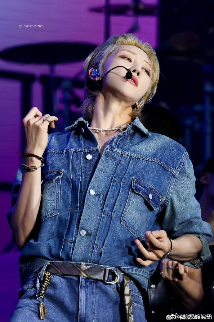 谁来管管徐明浩的幽默感对于这些冷笑话，也是太有趣了吧，到底是什么样的脑子才能够想