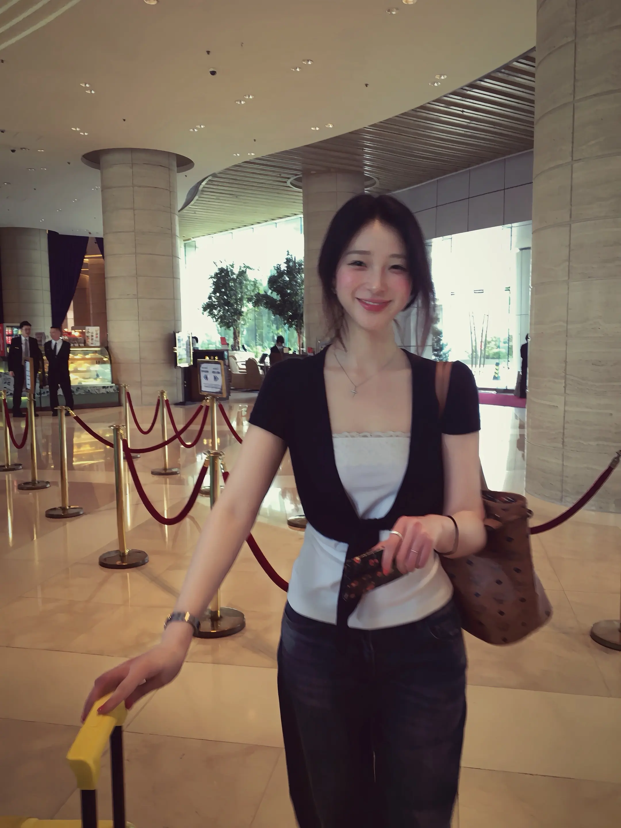 我保证我是天使 只是偶尔有点坏