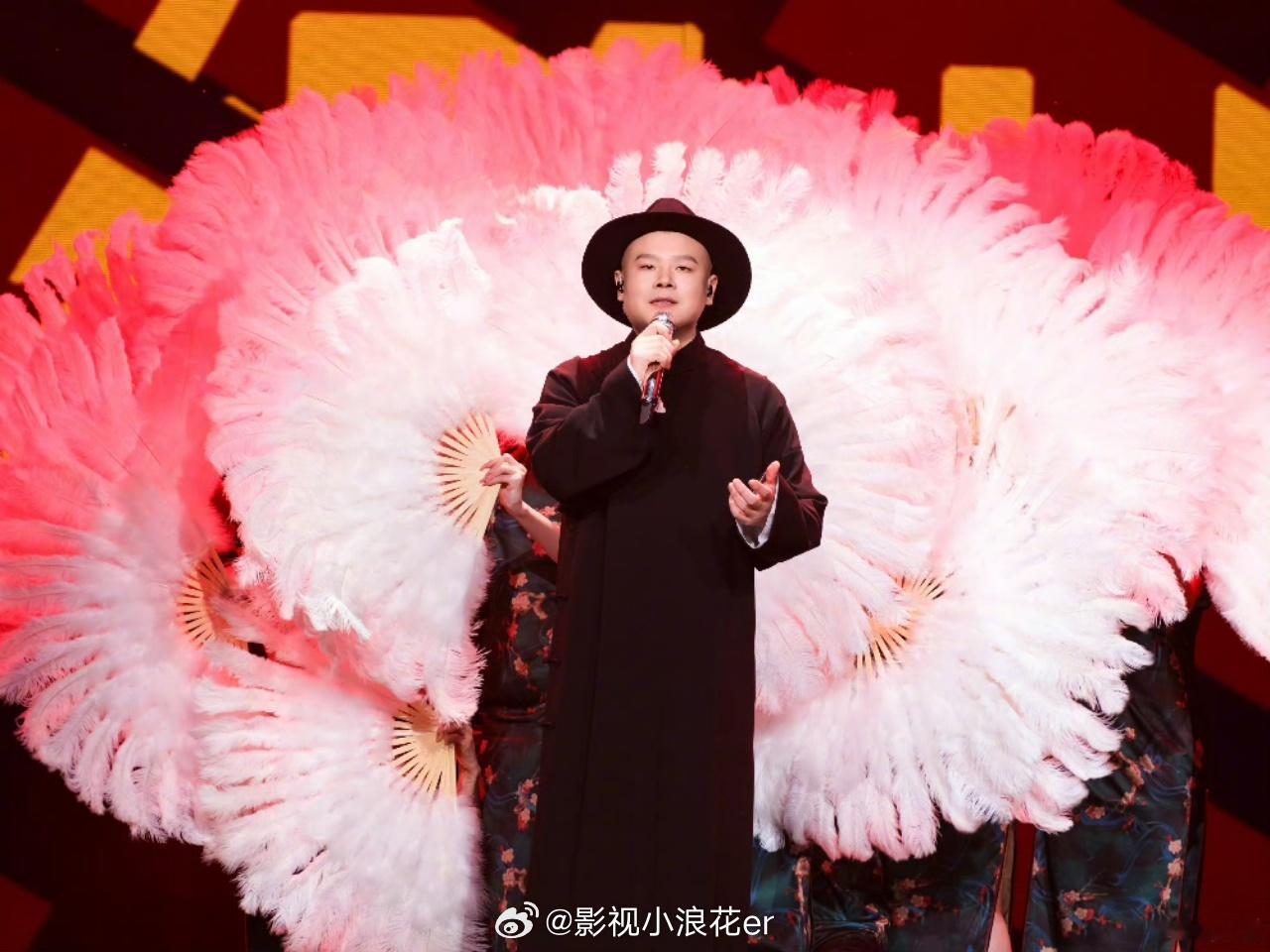 岳云鹏上次过儿童节是30年前岳云鹏儿童节灵珠空降上海了天才厨人 岳云鹏空降上海参