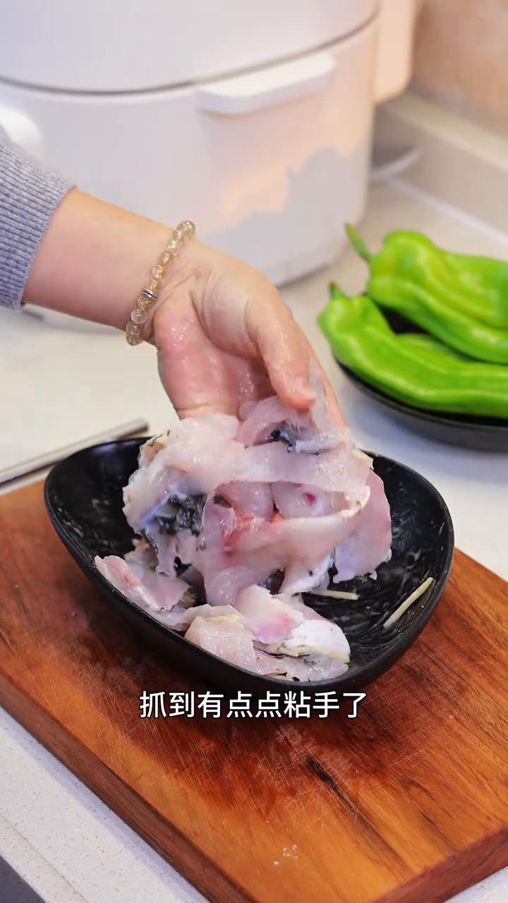 如果你想给孩子吃鱼，但是又不知道怎么做才好，来试试今天这个做法，大人小孩都爱吃。