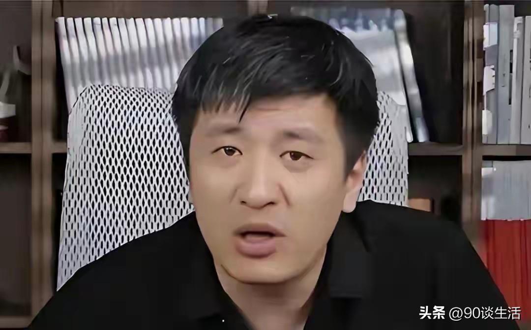 朋友说，既然张雪峰身体不好，为啥周围的人都没人提醒他呢？
我愣了愣，无奈的摇头，