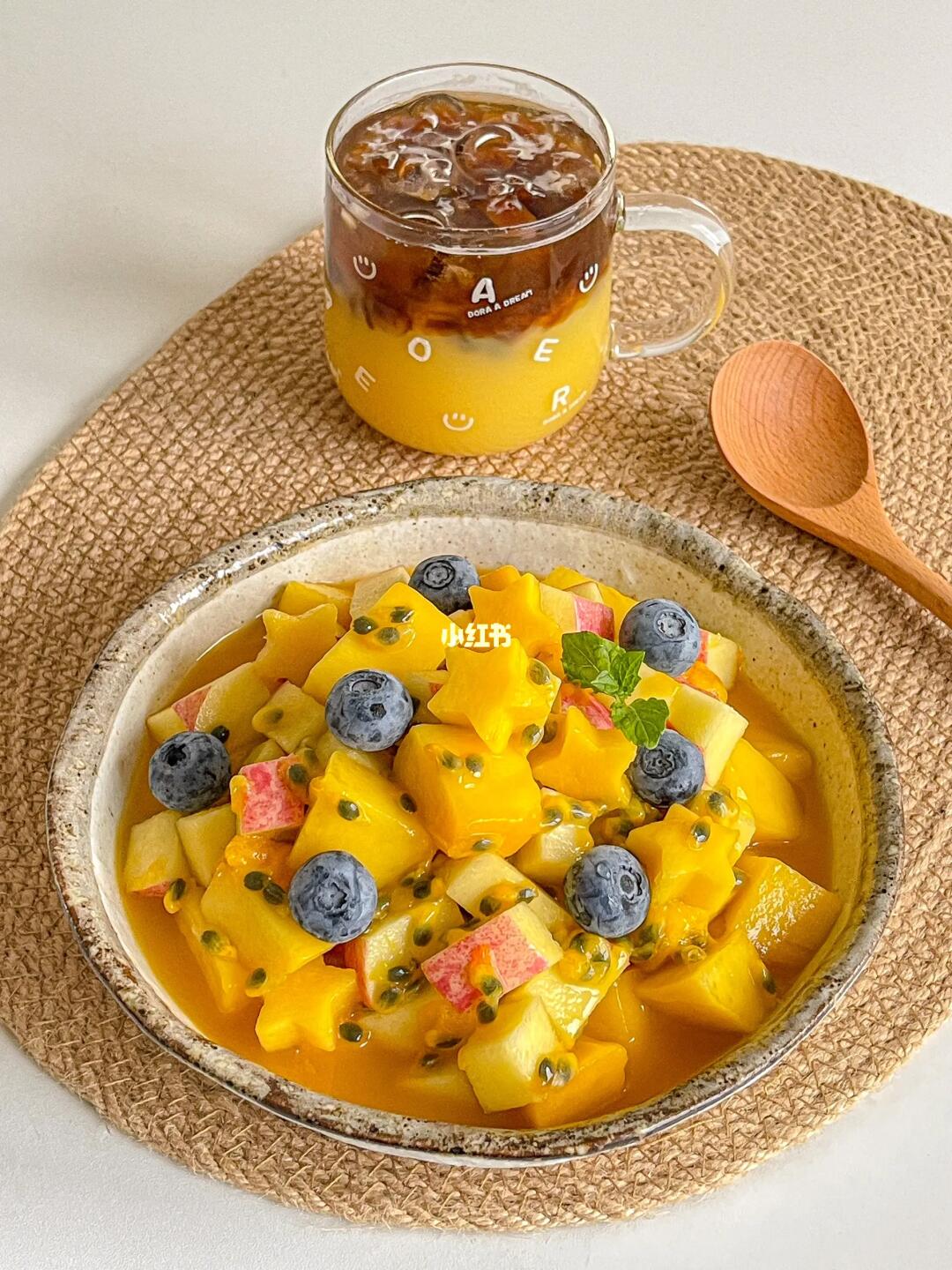 🍃夏天的幸福就是一碗百香果渍水果🥭