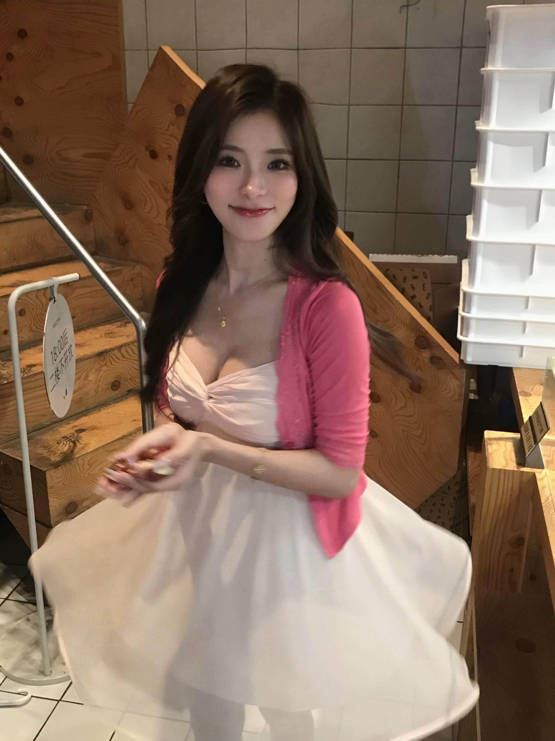 你的笑总是装作很天真