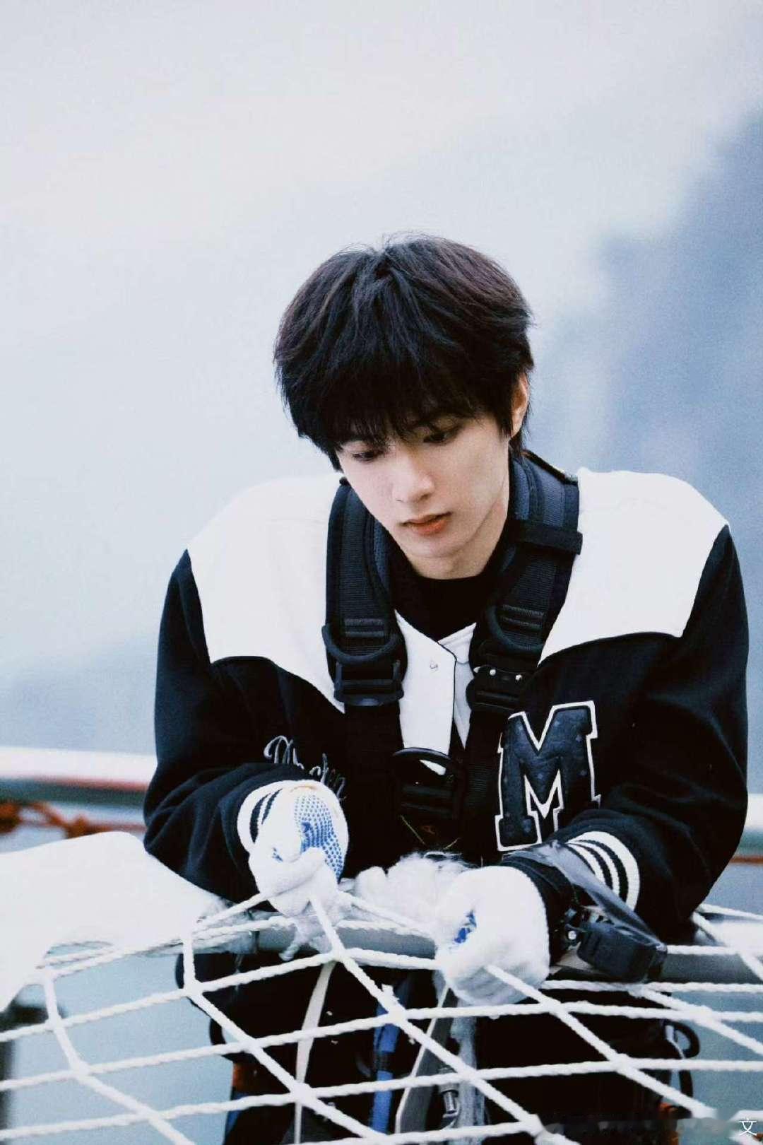 刘耀文喊话预习全忘了 刘耀文静悄悄版喊话预习 刘耀文喊话预习全忘了哈哈哈 