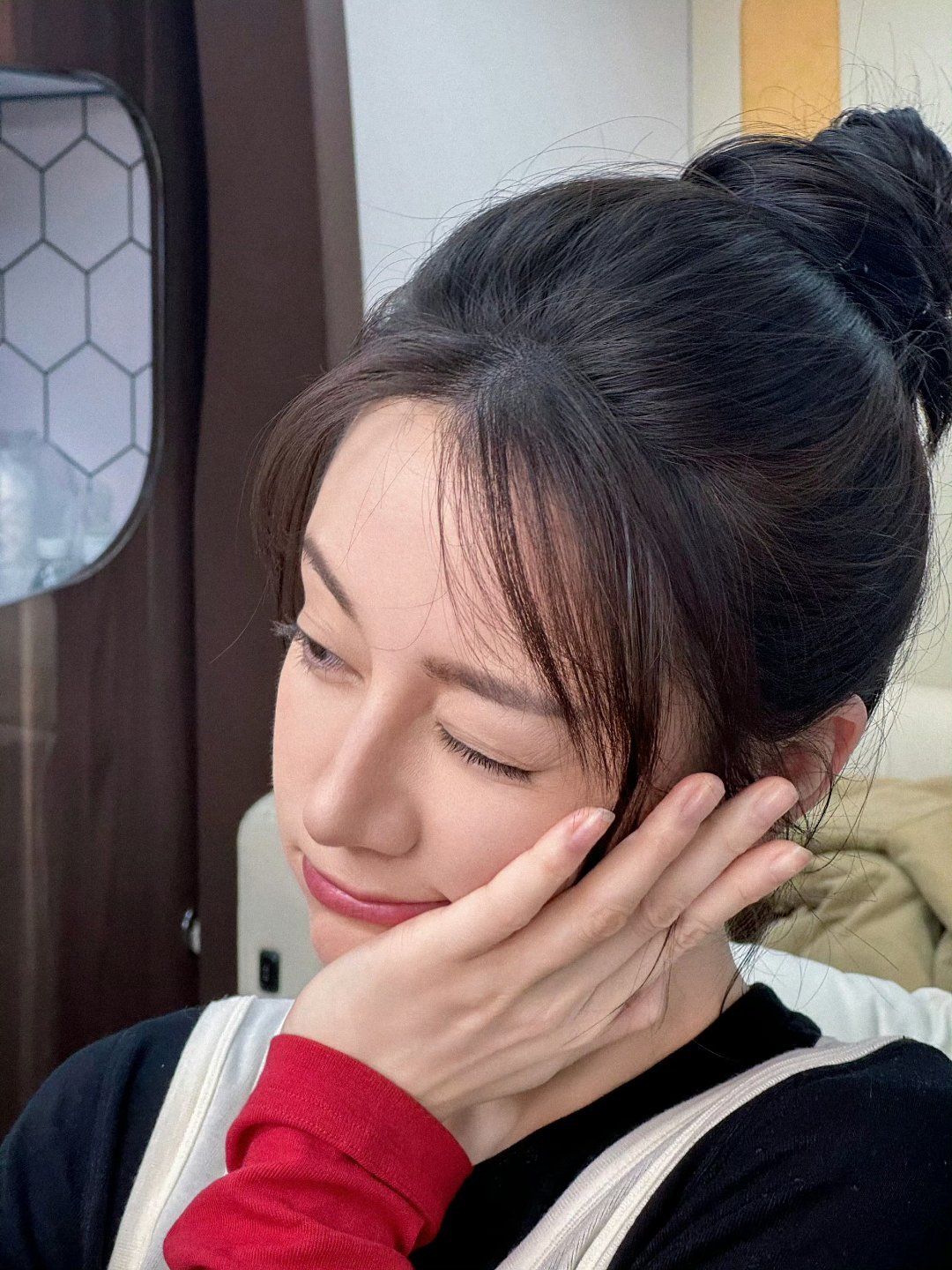 迪丽热巴迪丽热巴虽然不能同时拥有一切  dlrb迪丽热巴卫蓝我在一萬顆星星中找到