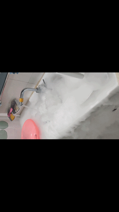 不知道我家的防水还扛不扛得住