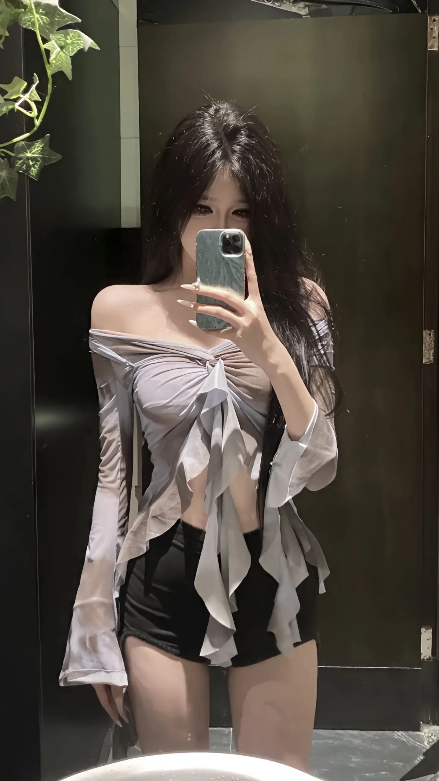 等你读懂我的隐喻我早死了。