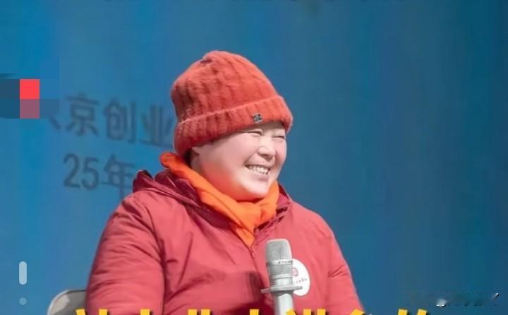 鹅腿阿姨需要还多少钱？
单价：16元/只；三倍赔偿：16×3=48元；但法律规定