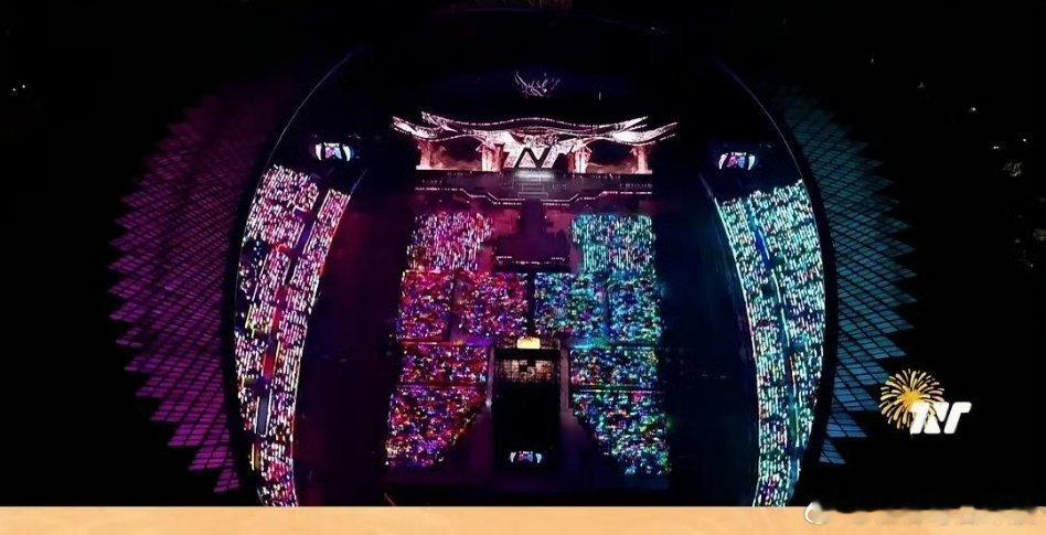 时代少年团演唱会全景灯牌，谁家灯牌赢了？ 马嘉祺紫海、丁程鑫金海、宋亚轩青海、刘