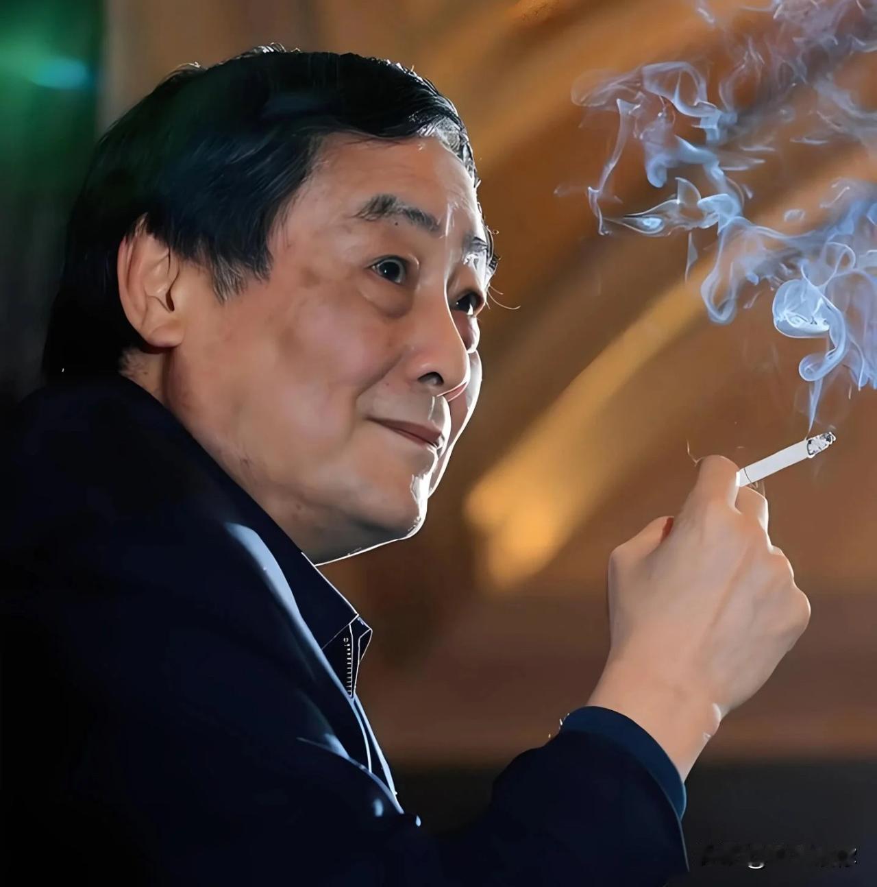 宗庆后绝对不是好色，他的名字庆后，和私生儿子的名字继昌继盛，充分说明他满脑子只有