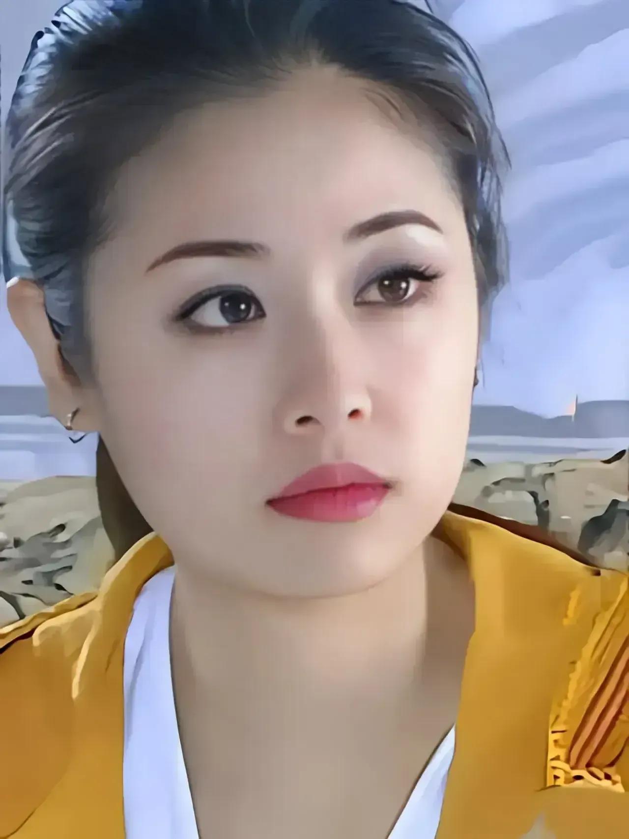林心如这张照片好奶好可爱呀！秀气可人，天鹅一般的脖颈，真是太美了，不愧是台湾第一