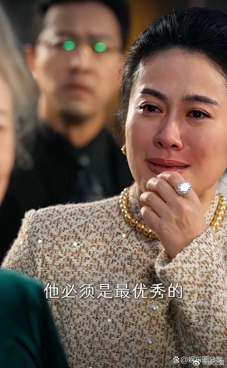 叶璇一入局短剧直接降维打击，哭戏感染力拉满，同框演员瞬间被衬成背景板，专业实力太