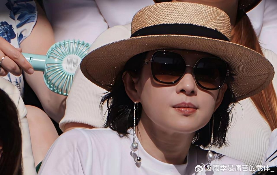 忽然懂了汪峰的不易，奈何另一半太过强大，遇事从来不会迁就妥协 