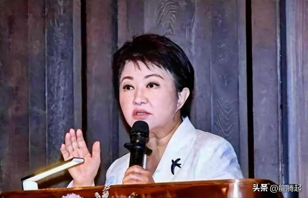 “台湾未来的领导人选”卢秀燕称：“不挑衅、不投降、做好准备”

美东时间10月1