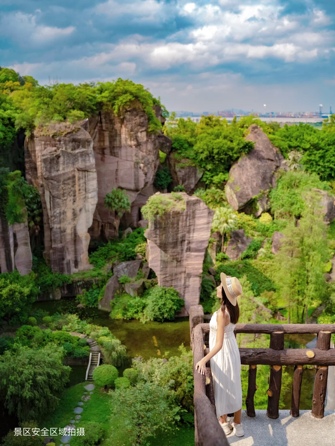 朋友圈问爆了❗️真在广州不在张家界❗️