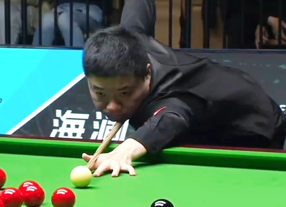 丁俊晖两杆过百，6-1轻取霍尔特，挺进国锦赛32强！
 
 
北京时间11月3日