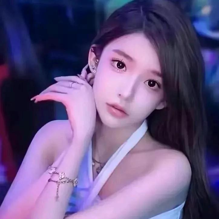 少女心事，夜晚的柔情。纯真少女心事 少女心事馆 藏不住少女心事 青春期的心事