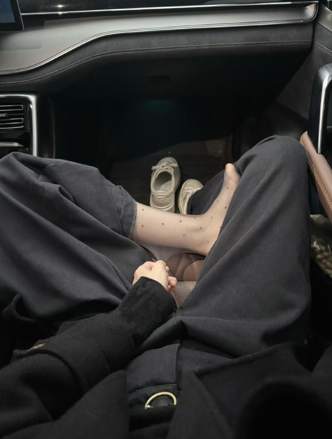 巴适得很哦副驾