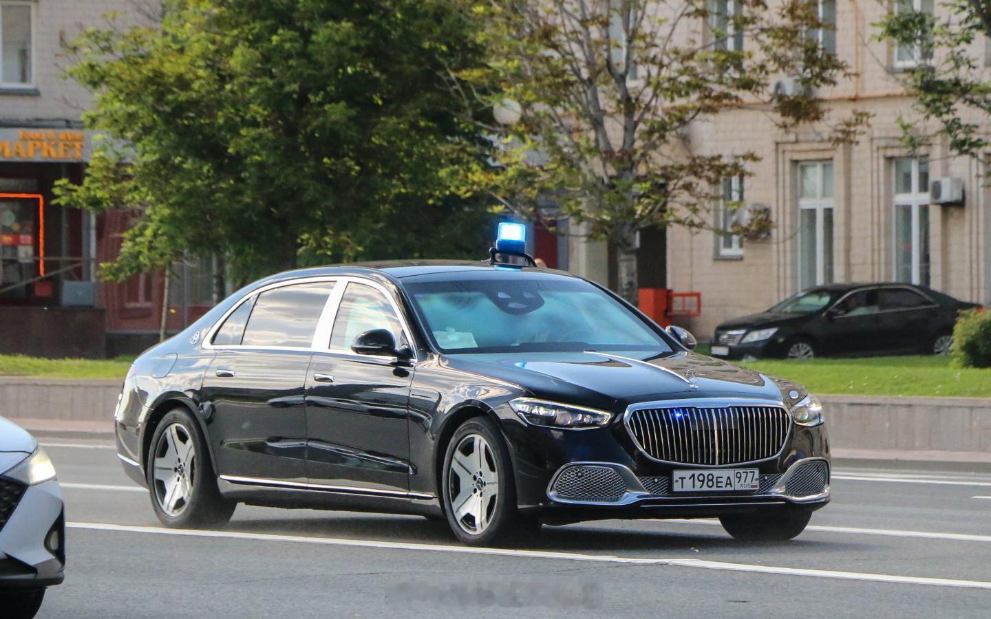 Mercedes-Maybach S600 / Aurus Senat S600