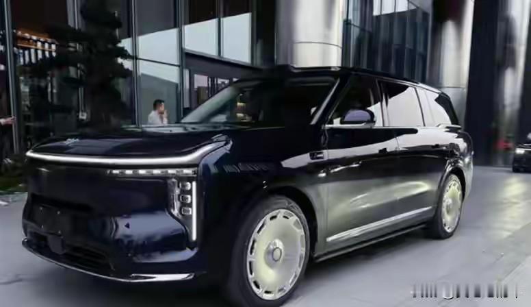 车企都在选择在10月底，11月初扎堆开新车发布会！在过去的几天里，奇瑞，吉利，现