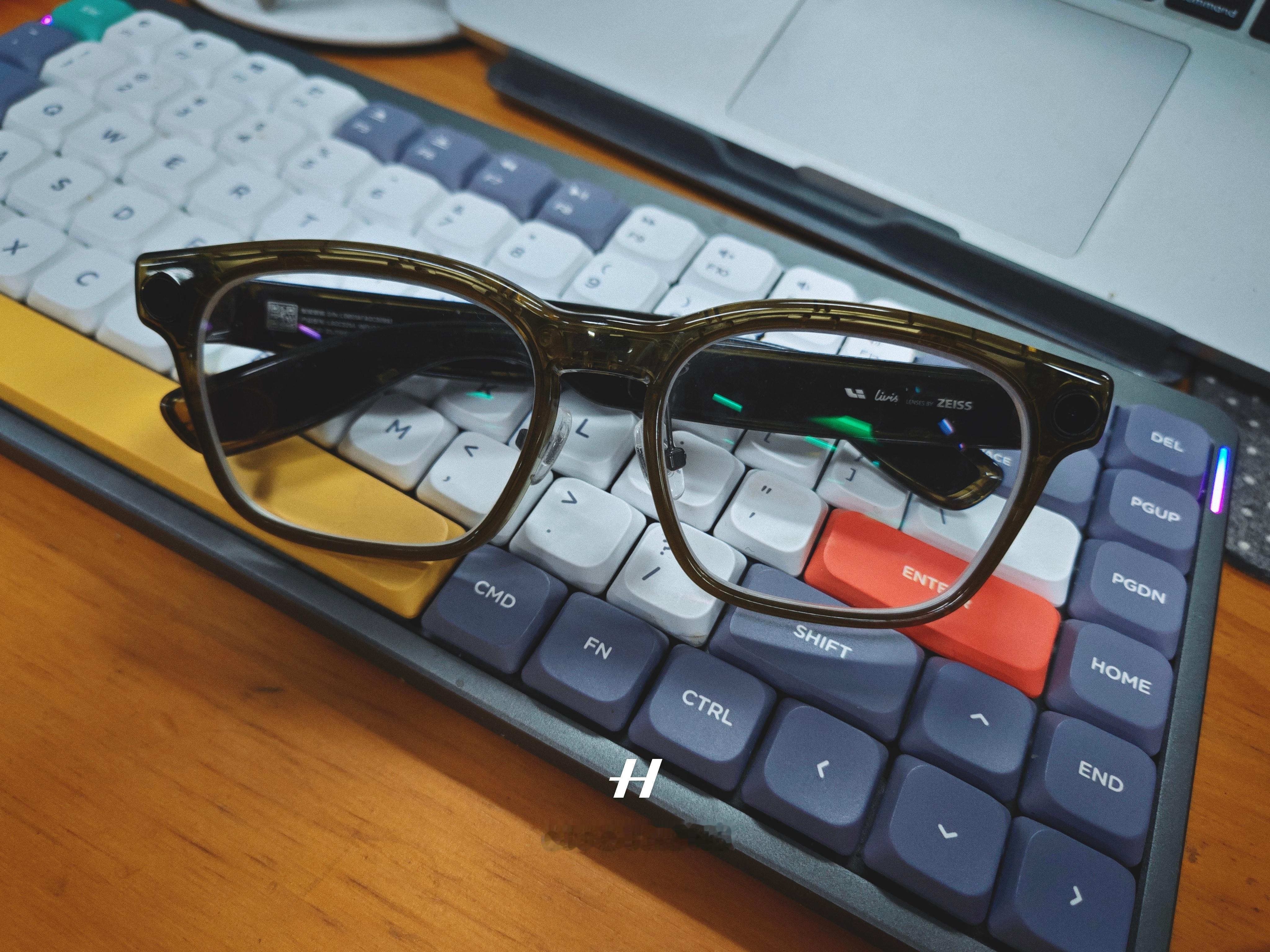 颜值和佩戴，是理想Ai眼镜Livis的核心竞争力啊